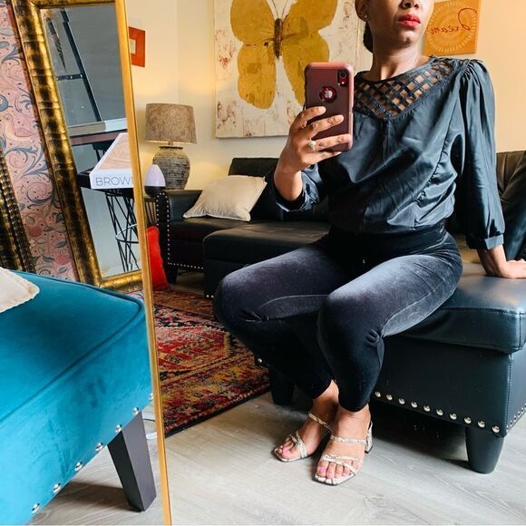 VINTAGE BLACK BLOUSE - Picture 3 of 13